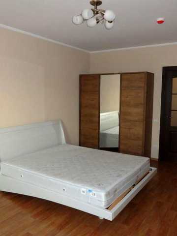 Юлії Здановської вул. (Ломоносова), 85