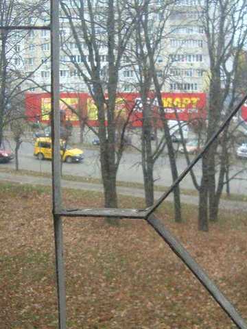 Сдам 2 комнатную квартиру с автономным газовым отплением 14 школа