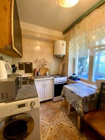 Здам 1 кімн. Квартиру метро Лівобережна .