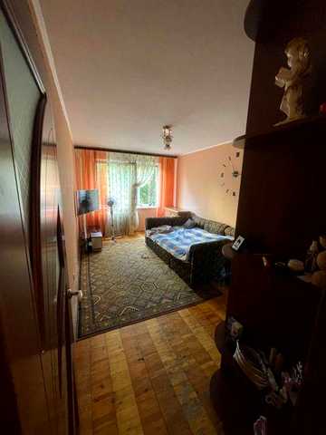 Комфортна однушка Виноградарь, 2 поверх, 34.5 кв. м, пр. Свободи 26А