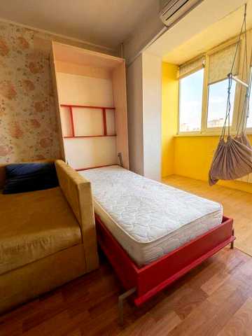 Продаж 1к квартири 38 кв. м на вул. Рональда Рейгана 26