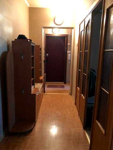 3 к.кв, 70м2, 3 поверх, м. Героїв Дніпра, 1м2 = 1200 USD