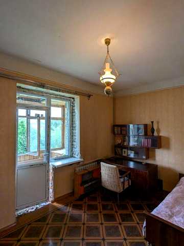 Продам 2 кв., район Малышева, улица Ковтуна.