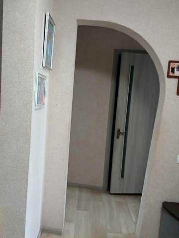Продам 3-кімнатну квартиру Городок