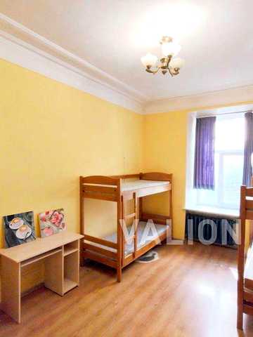 Без %! Продам 4-кімнатну квартиру в Центрі Києва, вул. Хрещатик 8Б. Торг можливий!