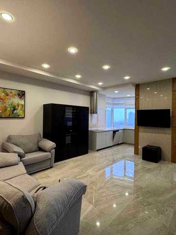 Видова 2-кімнатна квартира 90 м² | Печерськ, центр Києва