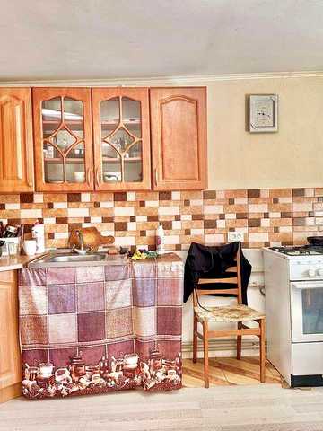 Квартира 1/х кім на продаж на вул Бродівська