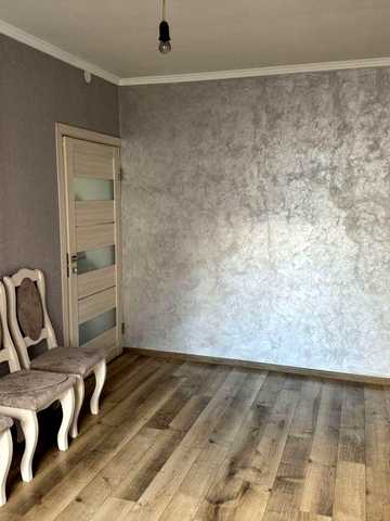 Продаж 3 км квартир м.Сколе