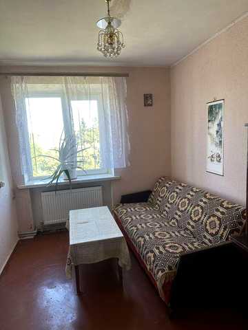 Продам квартиру в тихому районі