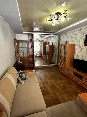 ПРОДАЖ 1-кімн квартири з ремонтом та прибудований балконом, м. Кременчук,  вул. Набережна, 11