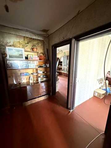 Продам 3 кім квартиру! Таращанський масив , під ремонт