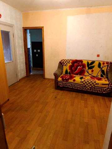 Здам 2-кімнатну квартиру вул. Ахматової, 8