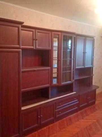 Продам 2 к. м. Армейская