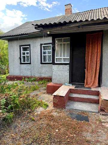 Будинок в селі Канівщина