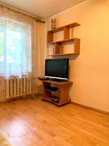 Здається в оренду 1-кімнатна квартира по вулиці Спасівська 3, 2-поверх