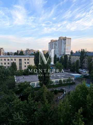 Продаж 2 кім квартири під ремонт по вулиці Шолом Алейхема 16, поруч метро Лісова та Чернігівська