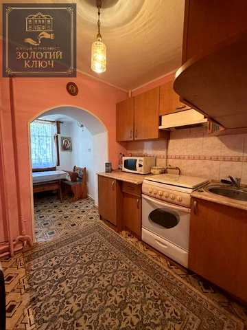 Продаж 2 кімнатноі квартири біля Дендропарку