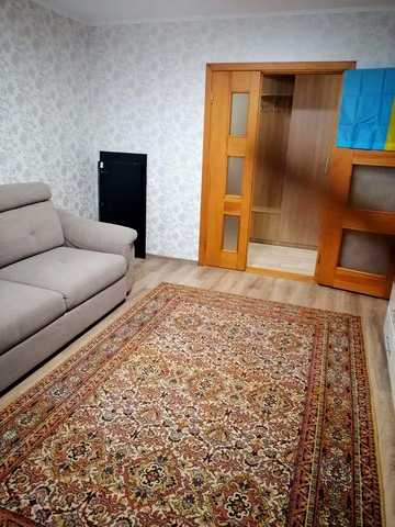 продаж 3 кімнатну квартиру
