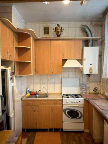 Продам 3-кімн.кв. по проспекту Свободи, зуп.Аптека