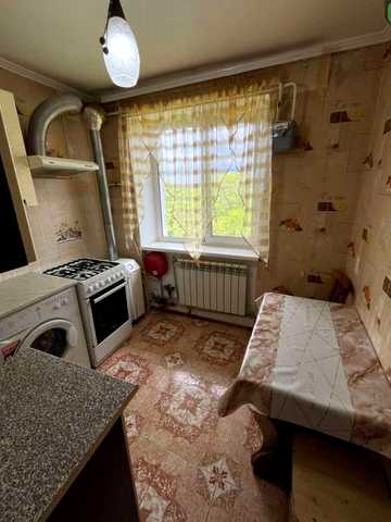 Продам уютную однокомнатную квартиру, в с. Великодолинское