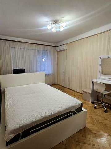 Двохкімнатна квартира на Щербаківського.