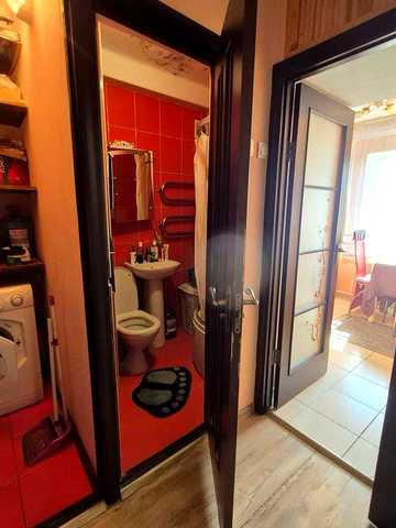 Продам 1к на Курбаса,10г(Борщаговка)з ремонтом!