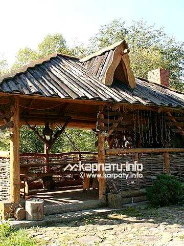 Довгострокова оренда будинку поблизу м.Коломия