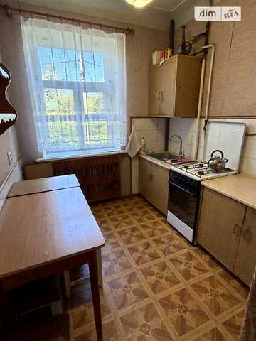 Продаж 3к Квартира Ньютона вулиця