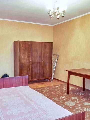 1к. ул. Бережанская 18, М. Минская, Оболонь 4 ост