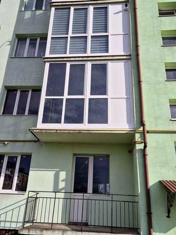 продаж 3-кімнатної квартири ,в самому центрі міста!
