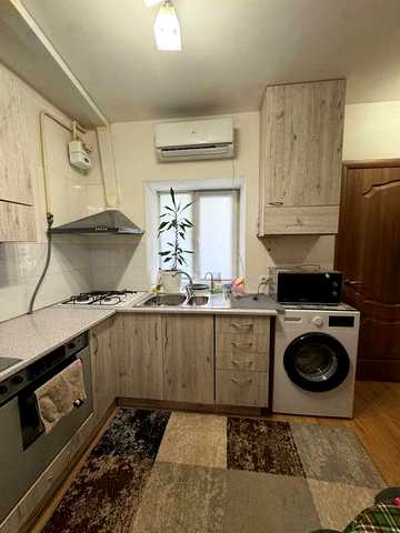 Продаж 1-кімнатної квартири в центрі Одеси, біля Старосінного скверу, 26 м², капремонт