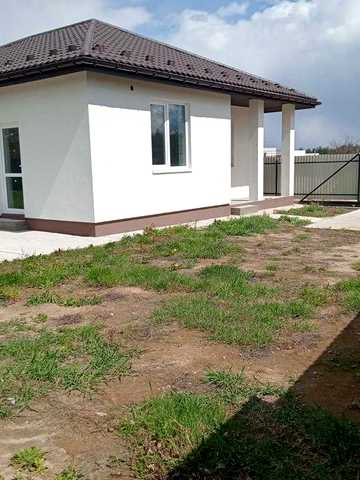 Продам будинок 70  м2 на 5 сотках землі. Нове.
