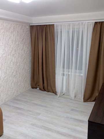 Сдам в аренду 2 ком.кв ул.Парамонова