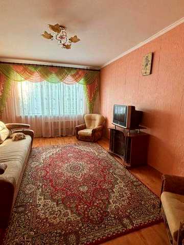 3кімнатна квартира, Р.Атаманюка 1/10пов.,65кв.м.