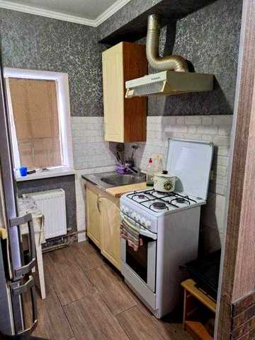 Продам 2 комн квартиру в Рогани