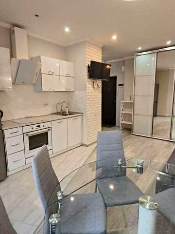 Продаж 1к Квартира Радужний масив