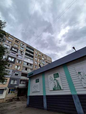 Квартира з ремонтом на 101- му мікрорайоні