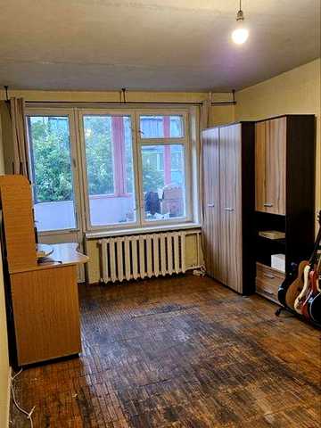 Продам 1ком квартиру на Зодчих 64 , Київ
