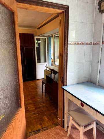 Продається однокімнатна квартира. Терміново. Соломянський район.