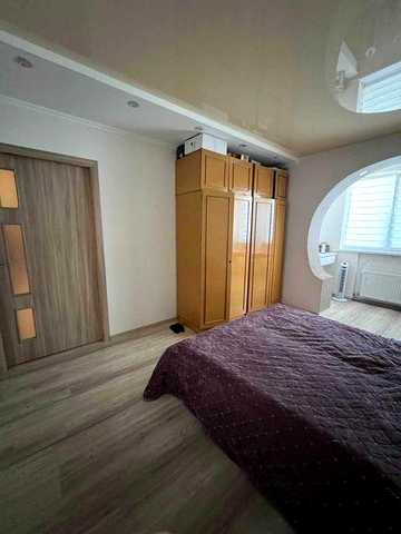 (5) Продам 4к квартиру в Немирові 1122