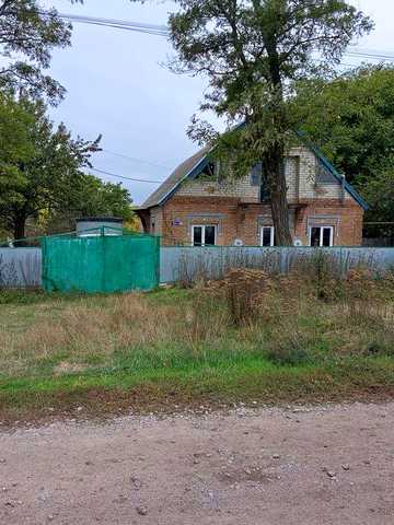 Дом (ванна, туалет) 120м², 90сот. Сертификат. Под ремонт!
