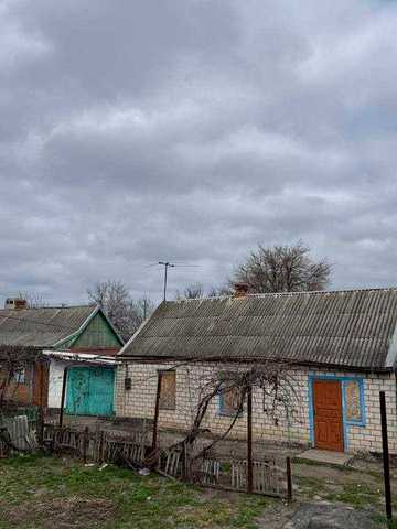 Продам будинок у Веселих Тернах, (вул. Полєнова,6), 27 соток Кривий Ріг