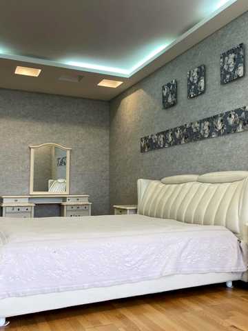 Продаж,  Квартира,  3 комнаты,  132 м²,  Лидерсовский бульвар,  Центр,  Одесса