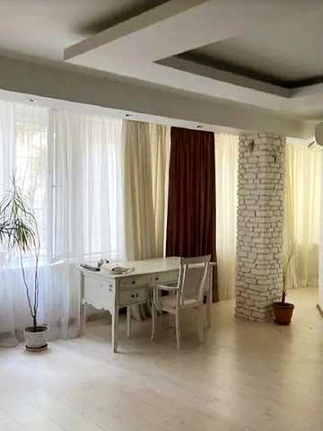 Продаж,  Квартира,  2 комнаты,  98 м²,  Маловского,  Слободка (Пересыпский),  Одесса