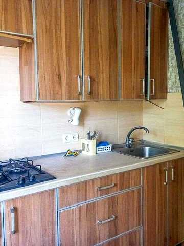 Реальный вариант. Продам 2 комн. квартиру метро 23 Августа, ул. Деревянко.