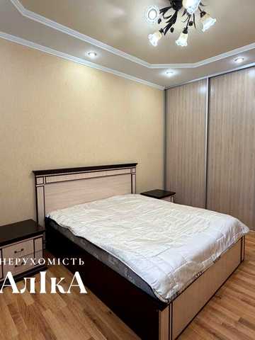 В продажі 2-кімнатна квартира в ЖК Нова Будова 1