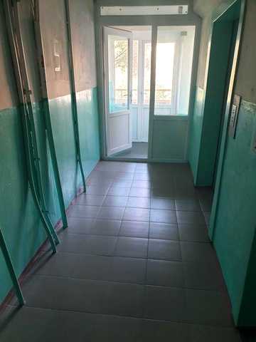 Продам 1к Красный Камень Коммунар гостинка