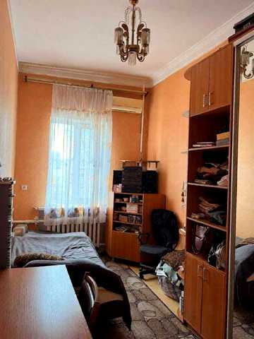 Продам 3 х комнатную квартиру ул. Пастера, ЦЕНТР, Озерка