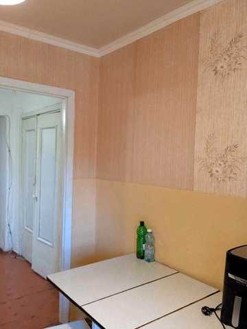 Продаж 3 кімнатної квартири на Корбутівці