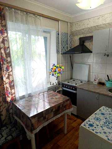 Продаж 1к квартири вул. Ореста Левицького, 14